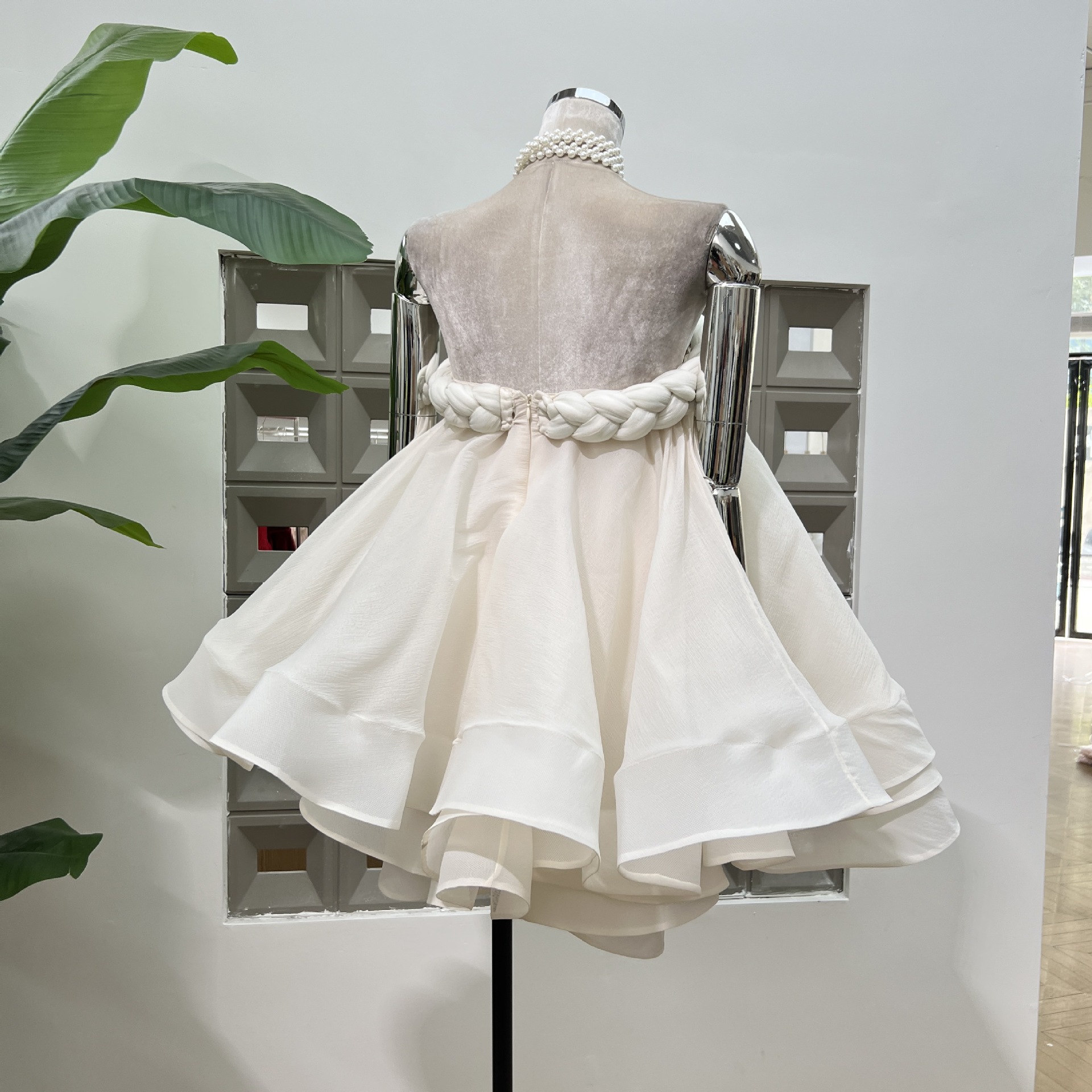 229aad1cbbce3e07a72fac829629ab45.jpg Fashionslee Women Gal Strapless Mini Dress