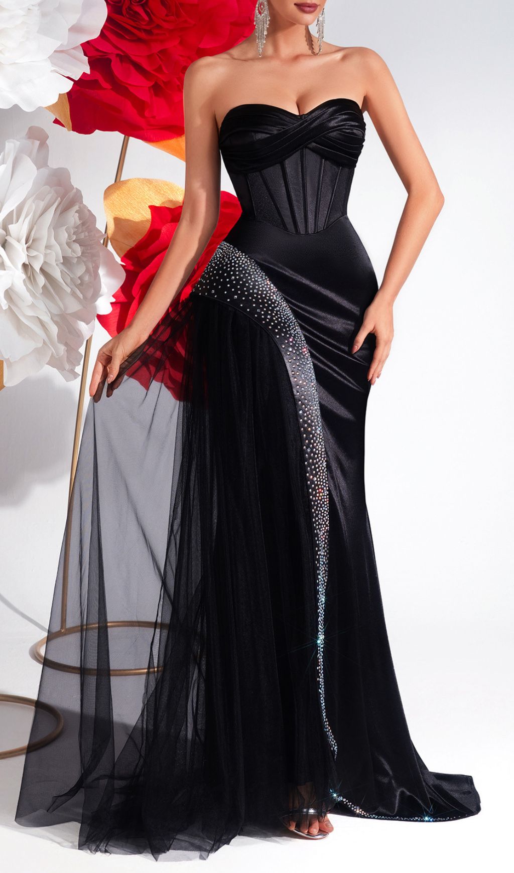 TRENDING BLACK STRAPLESS CORSET MAXI DRESS - OWNCI TRENDING BLACK STRAPLESS CORSET MAXI DRESS - OWNCI