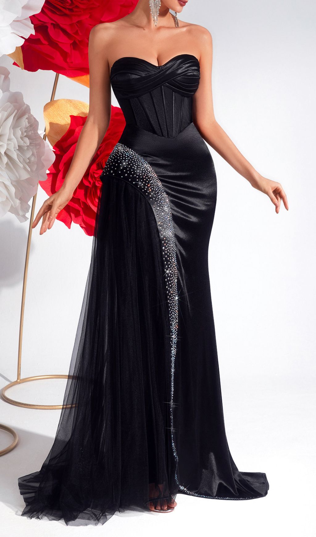 TRENDING BLACK STRAPLESS CORSET MAXI DRESS - OWNCI TRENDING BLACK STRAPLESS CORSET MAXI DRESS - OWNCI