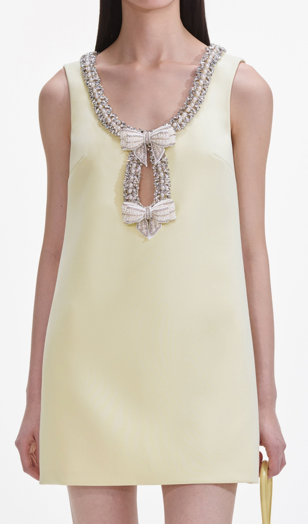 29a0ac331e737e4e5eca4a7b9cb09457.jpg Fashionslee Women Yellow Crepe Bow Mini Dress