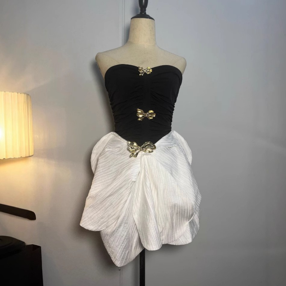29a0b205b23c86cc7be15e46f158dea9.jpg Fashionslee Women Channah Strapless Ruched Mini Dress