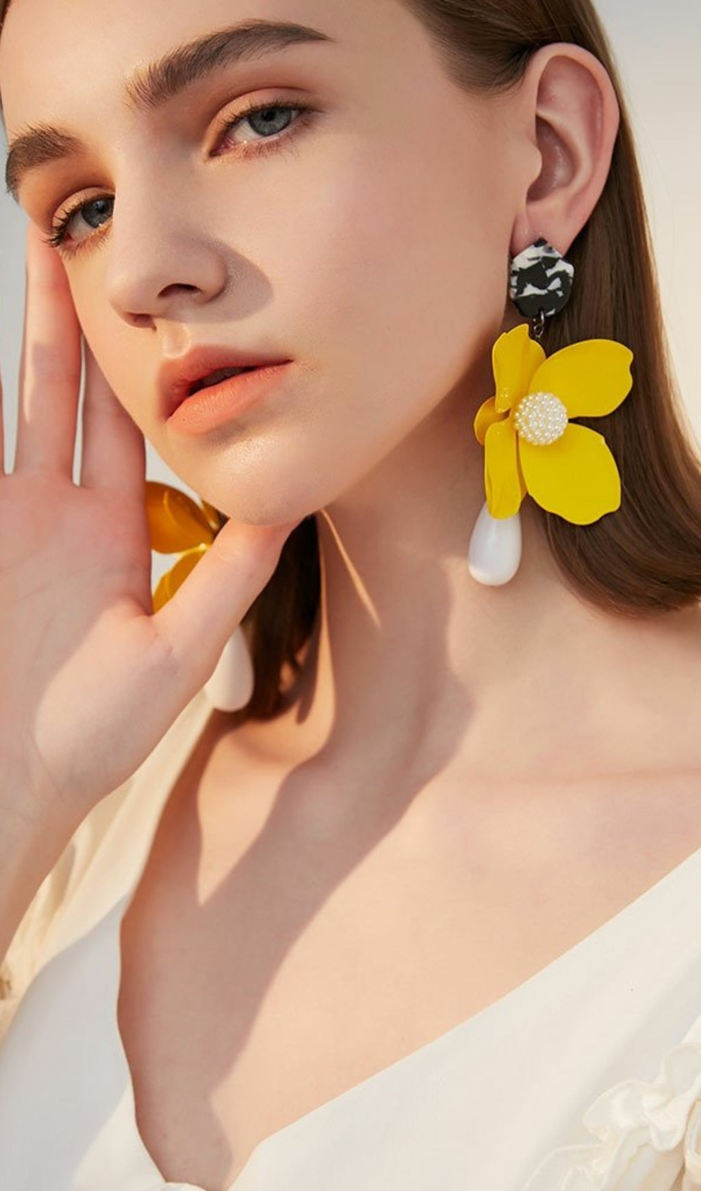 Fashionslee Women Ayana Yellow Flower Pearl Earrings