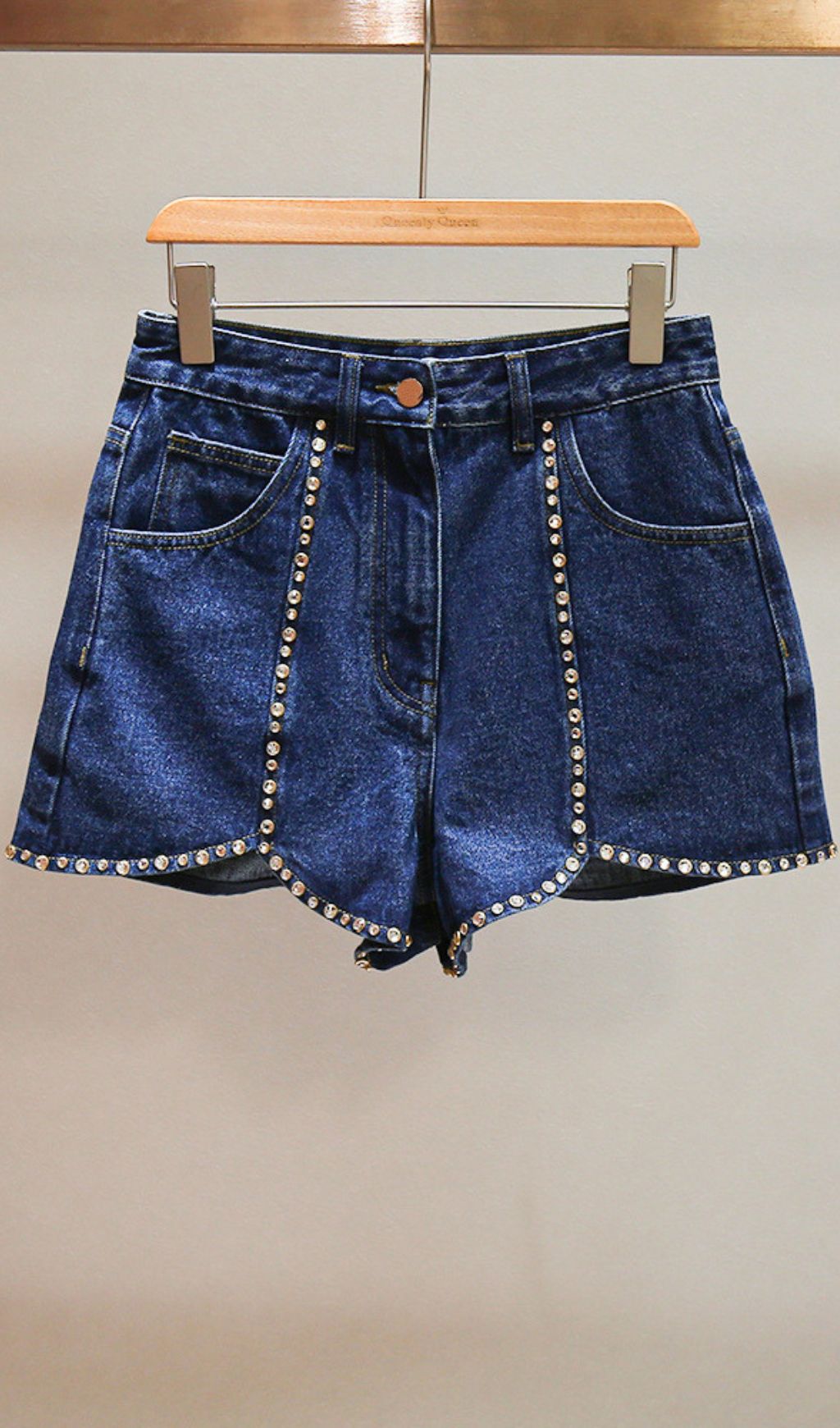 2acc482defaf4a772befca6275c964c9.jpg Fashionslee Women Rhinestone Denim Shorts