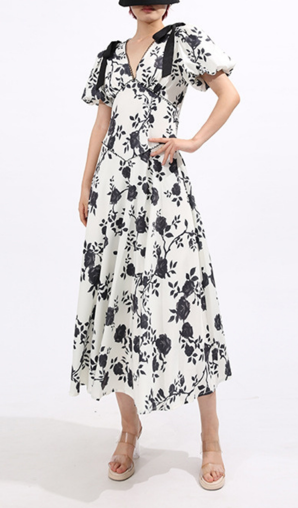 2c5db1e443359943c4fec1004702656e.jpg Fashionslee Women Filip Flower Printed V-Neck Midi Dress
