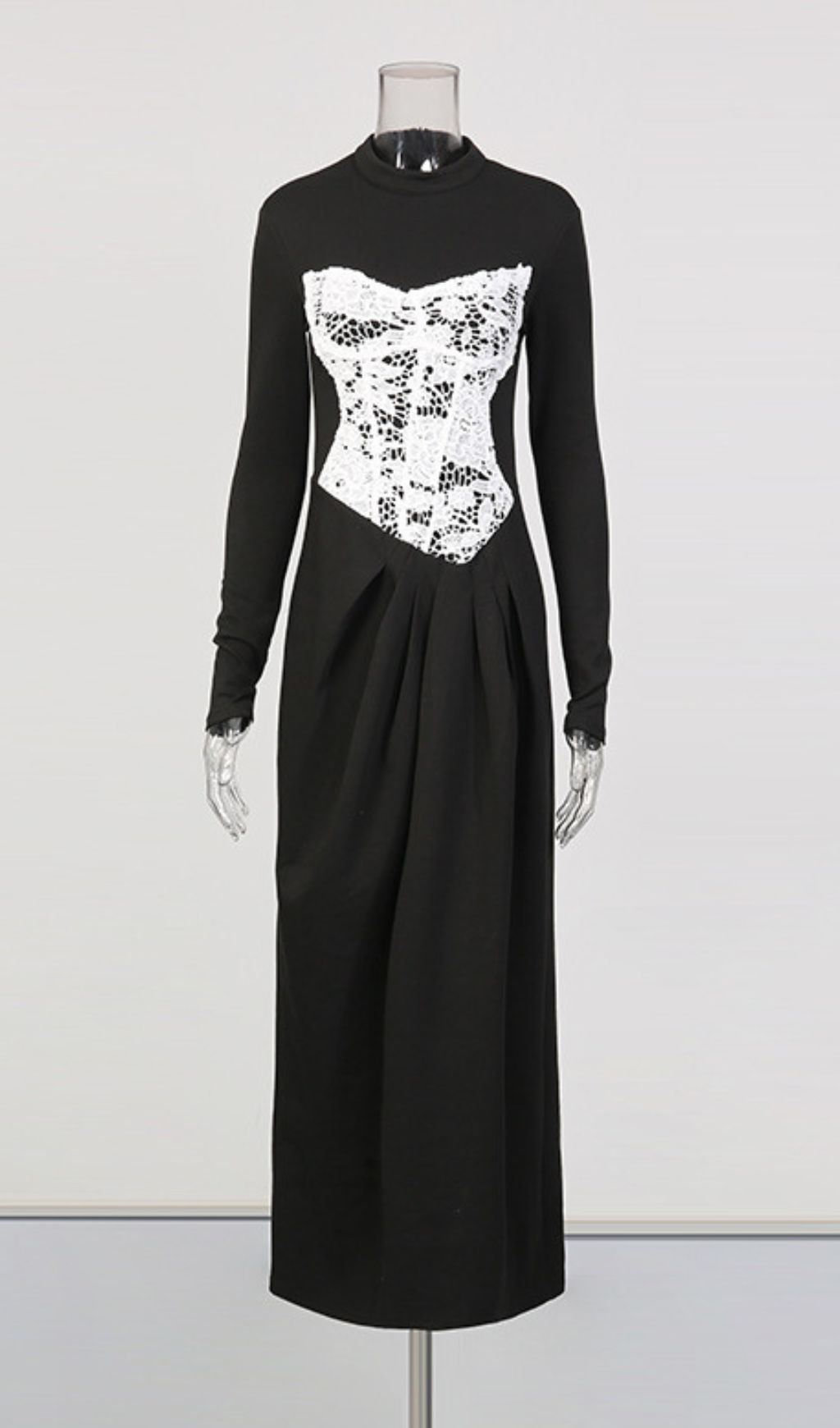 Fashionslee Women Jannik Black Lace Long Sleeve Maxi Dress