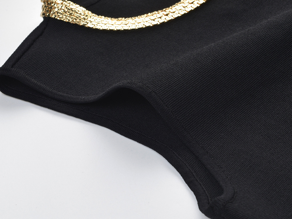 2cb0fcb04f386a4e19aa3be9e9756704.jpg Fashionslee Women Ophira Metal Chain Trim Knit Short Dress