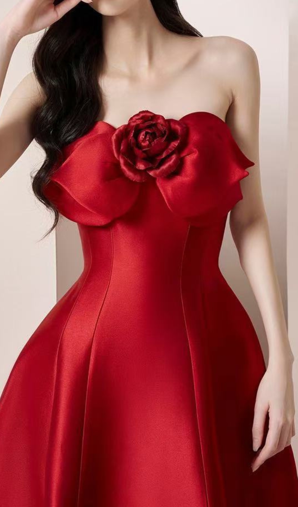 2ce23683d7693b6c4284769eb063c3ae.jpg Fashionslee Women Chameli Strapless Flower Midi Dress