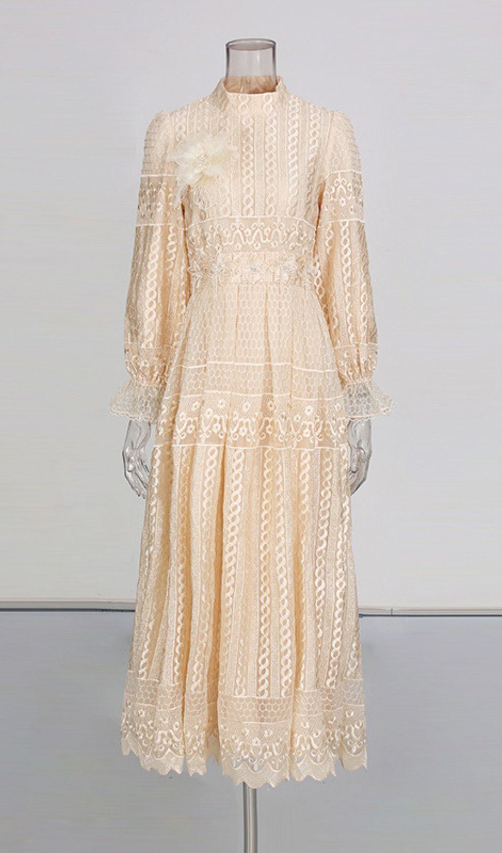 Fashionslee Women Ivah Flower Embroidery Long Sleeve Midi Dress