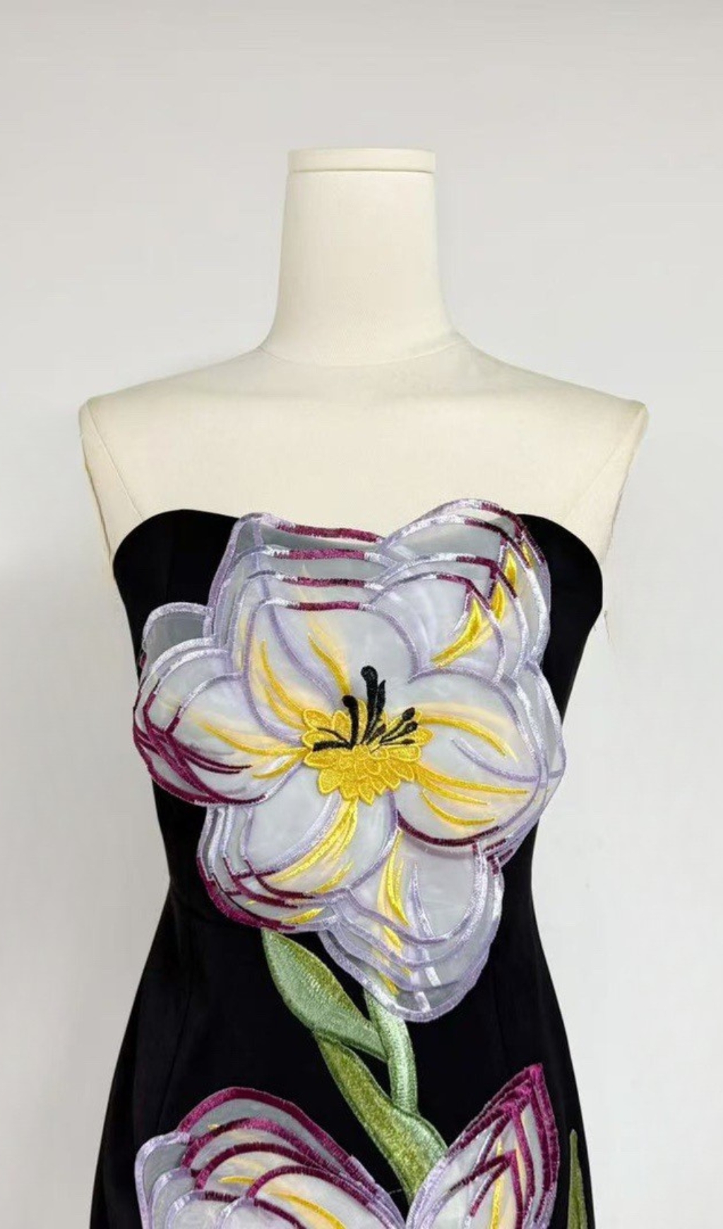 2d16050026b5de23ecb6465d742f06bf.jpg Fashionslee Women Evalina Strapless Flower Mini Dress