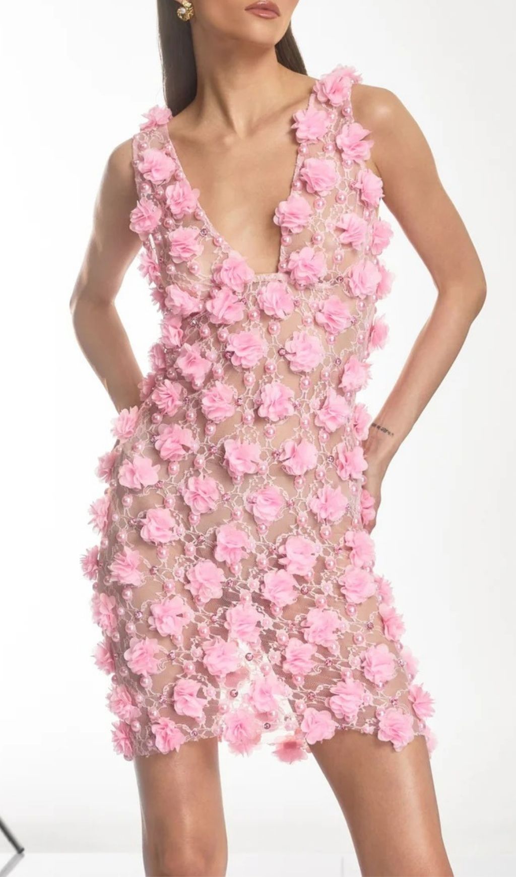 2defb448e72558c92a0ac6fc9be376a7.jpg Fashionslee Women Dalal Sleeveless Flower Pearl Mini Dress
