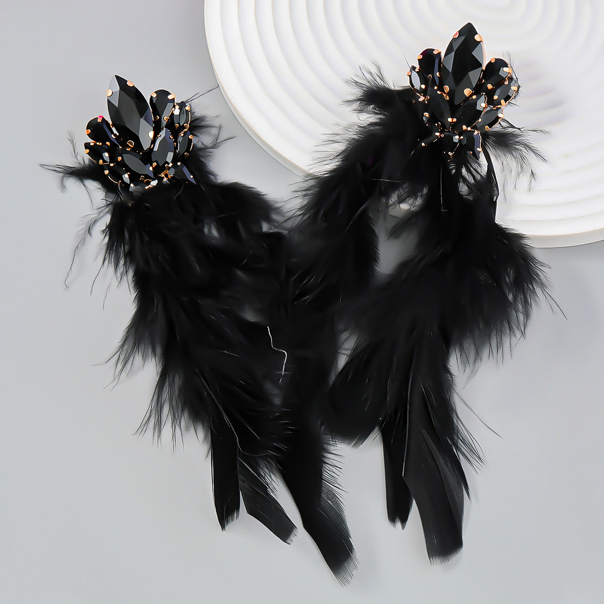 2e214efebb8ad808dc68fe9a6c8733a2.jpeg Fashionslee Women Rhinestone Feather Earrings