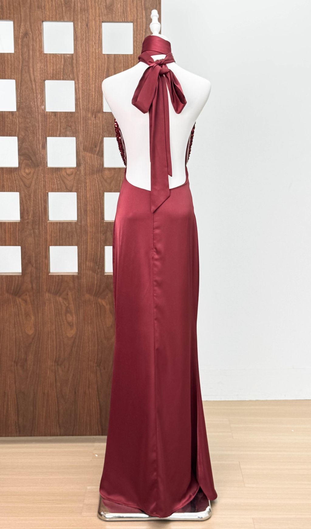 2e9f094bfcfdf811afcb6d8a5355d714.jpg Fashionslee Women Joffrey Red Halter Sequin Maxi Dress