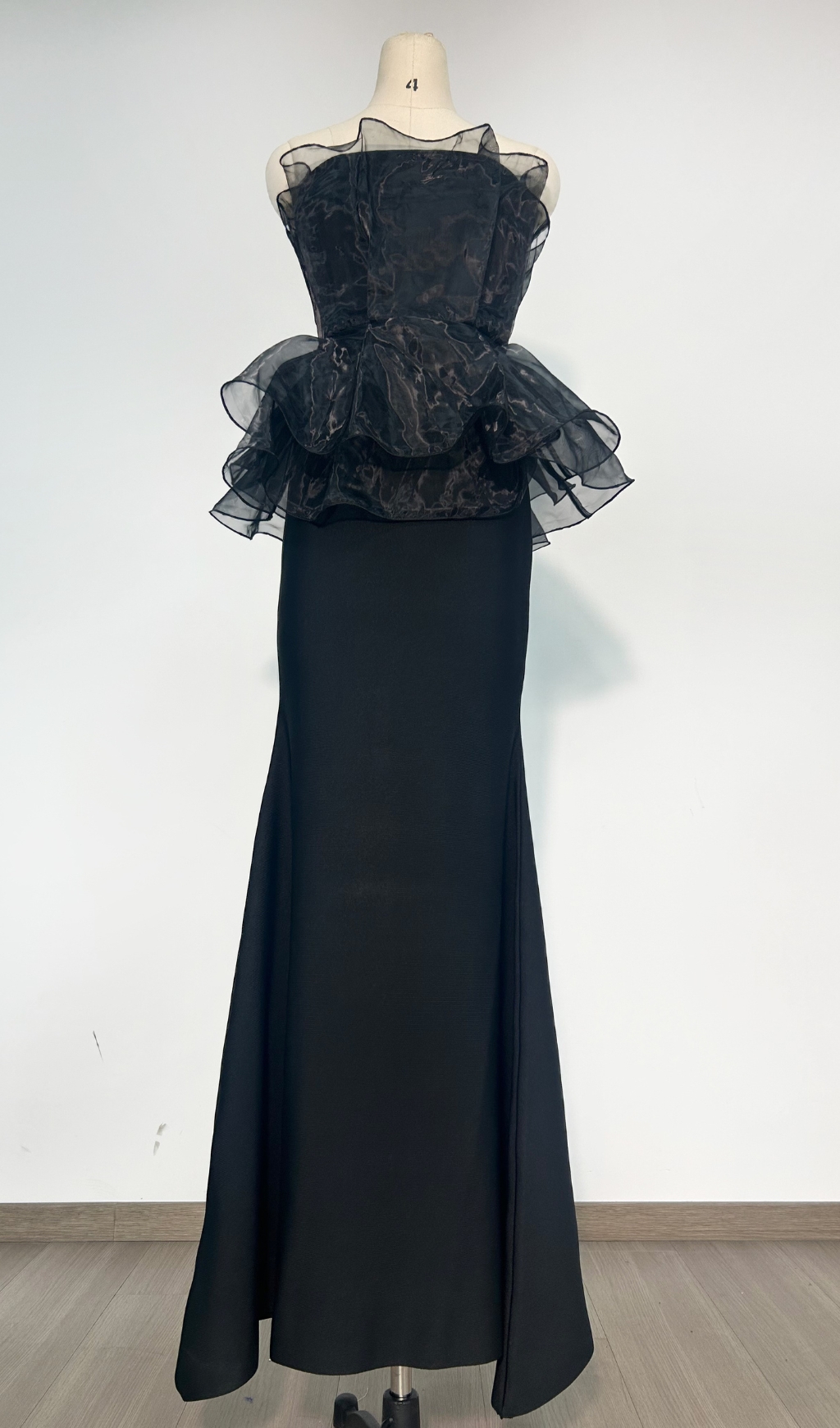 2fda9eeb00220bc90fdfd59f71ea776e.jpg Fashionslee Women Cedrica Black Strapless Mesh Maxi Bandage Dress