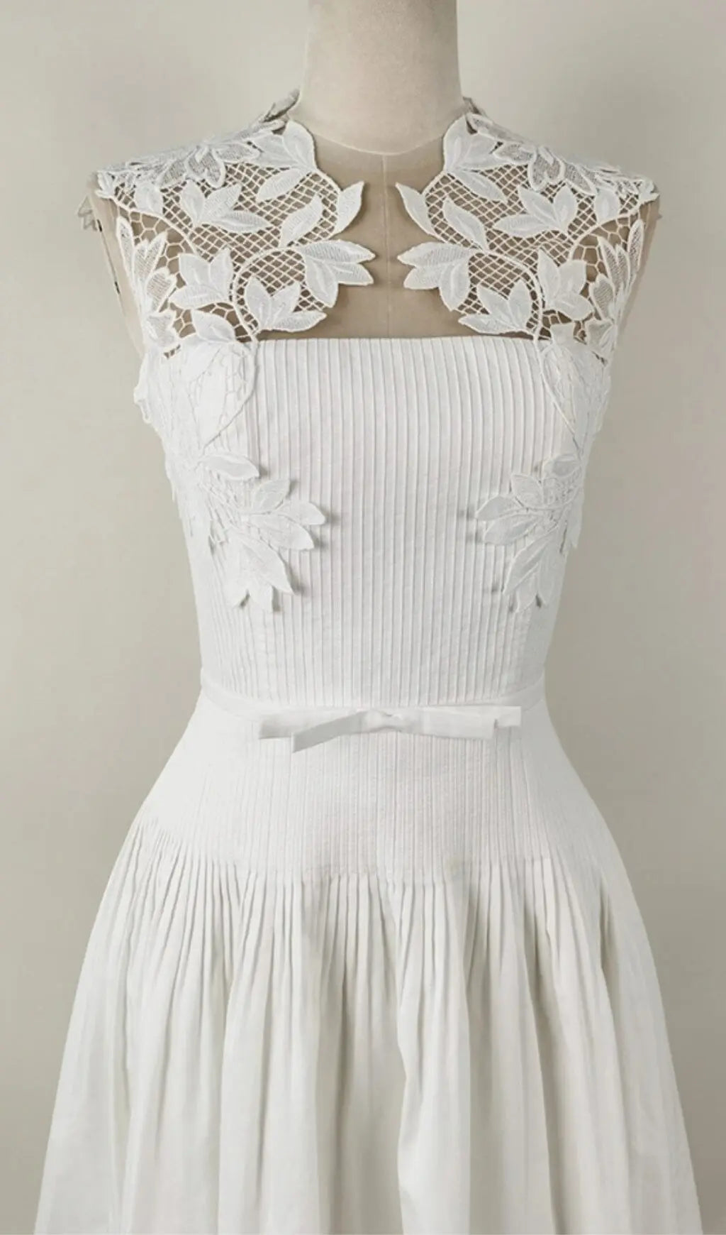 2fe81705fb34fbd150efc8e643f41452.jpeg Fashionslee Women Floral Embroidery Maxi Dress In White