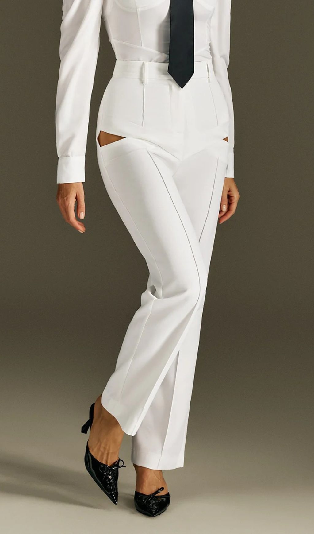 307641ed4ff1a67313d3a5a2d80668e0.jpg Fashionslee Women Rohesia Cutout Pants