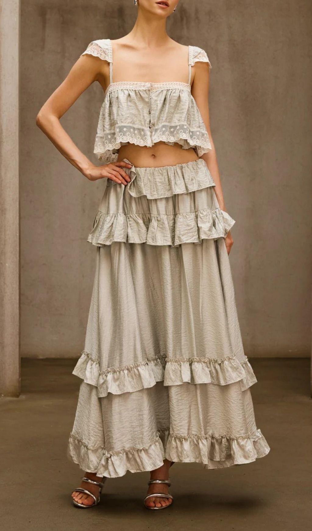 309650dd658e098c426b2340e51026c2.jpg Fashionslee Women Relythic Ruffle Lace Skirt Set