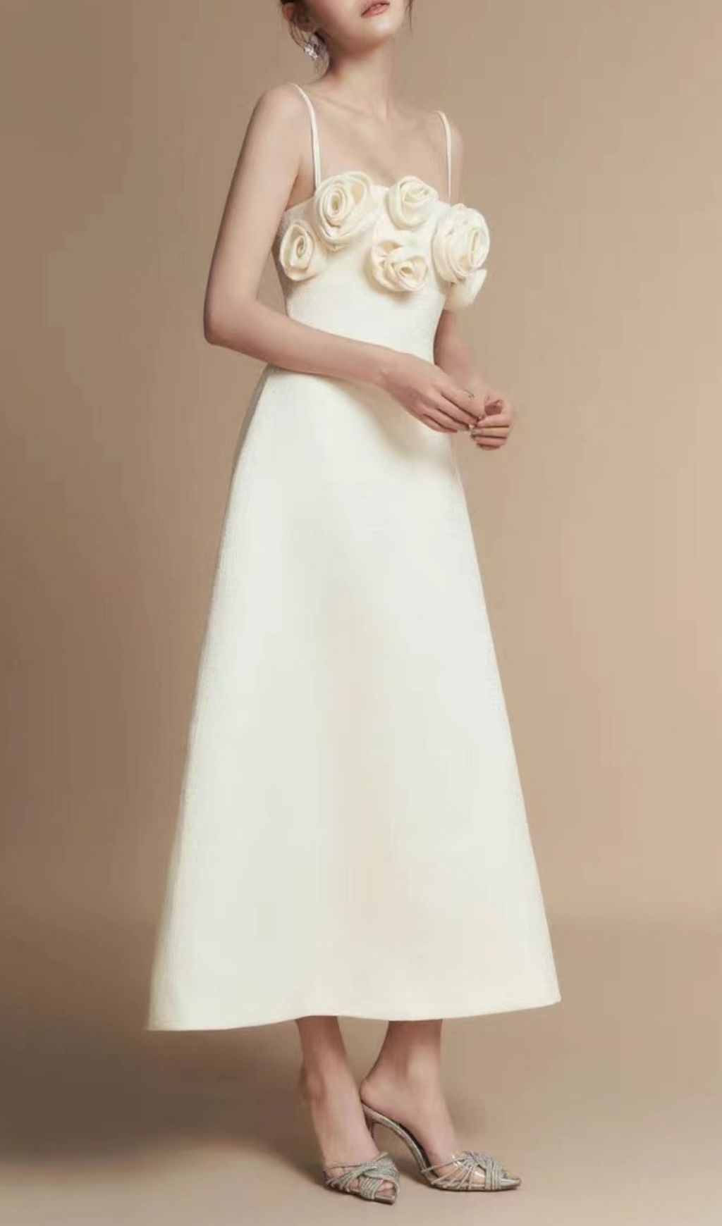Fashionslee Women Keltie A-line Flower Applique Midi Dress