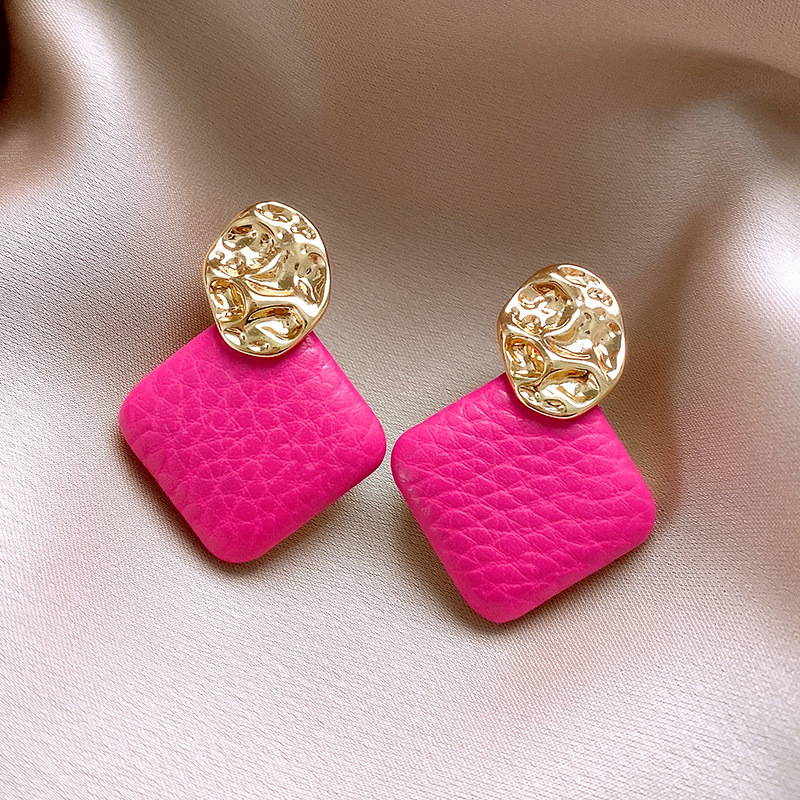 32b298f58fa5c74bff64bd778ea4a847.jpg Fashionslee Women Dakota Pink Earrings