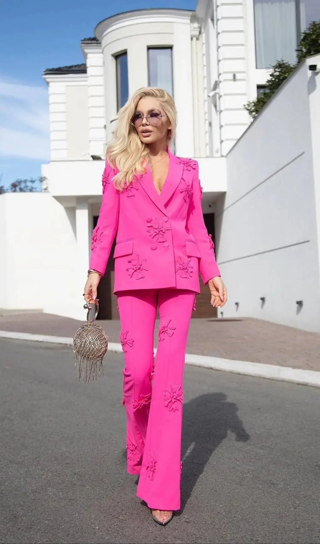 TRENDING PINK 3D FLORAL BLAZER SUIT - OWNCI TRENDING PINK 3D FLORAL BLAZER SUIT - OWNCI