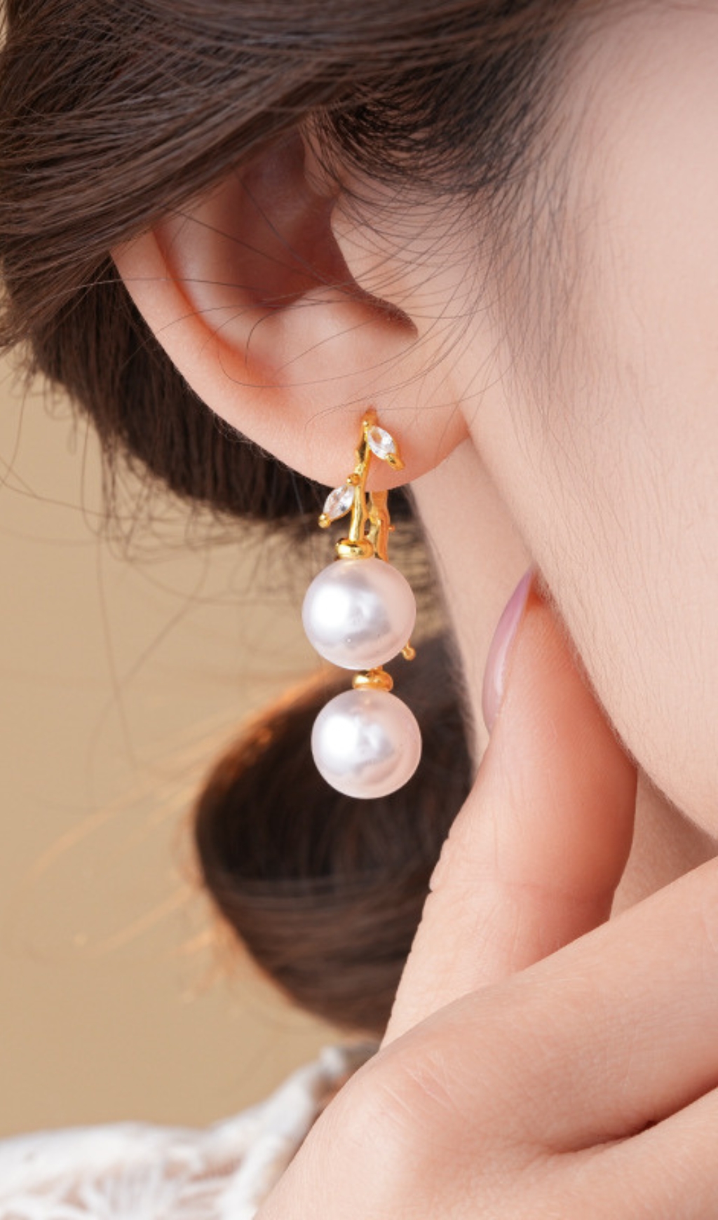 3376c9a18a6cd209039a9f66a9929c15.jpg Fashionslee Women Dezsö Pearl Earrings