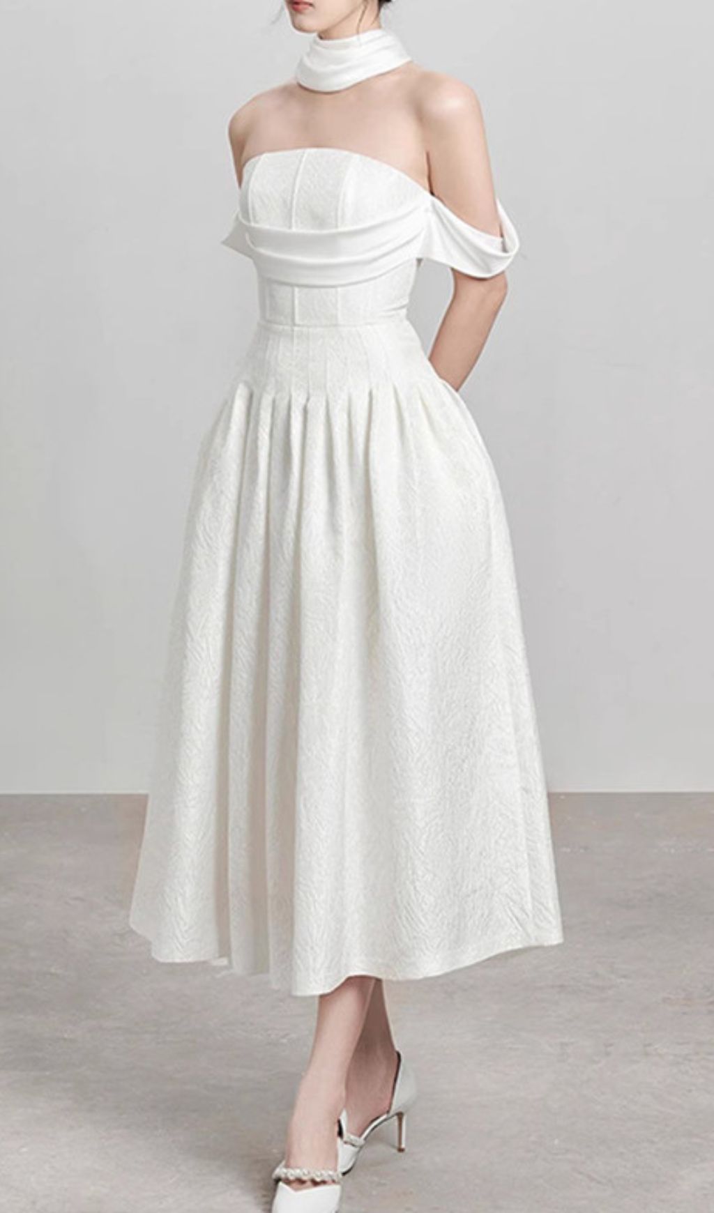 3397784d80ed695bb014fd31a24ee116.jpg Fashionslee Women Jela White Corset Midi Dress
