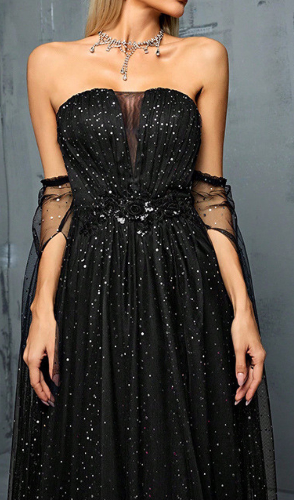 36ec13669da2f40832e80c4ef304cb5a.jpg Fashionslee Women Darya Black Sequin Slit Maxi Dress
