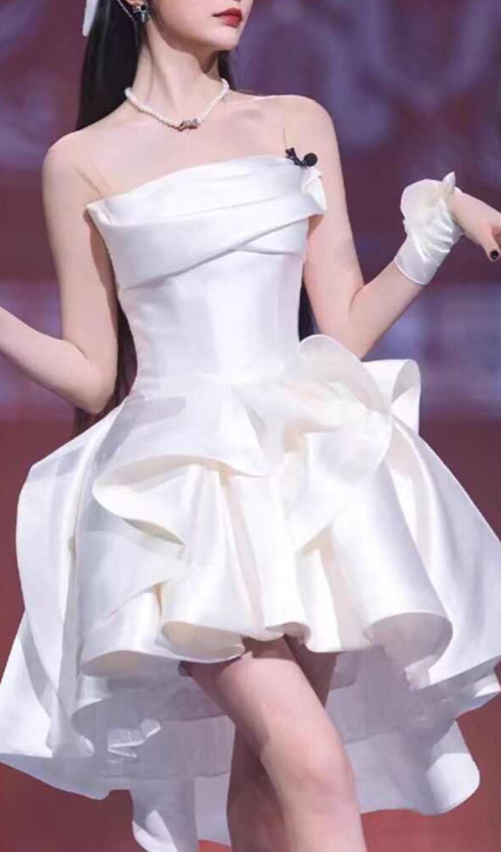 VIRAL WHITE STRAPLESS A-LINE MINI DRESS - OWNCI VIRAL WHITE STRAPLESS A-LINE MINI DRESS - OWNCI