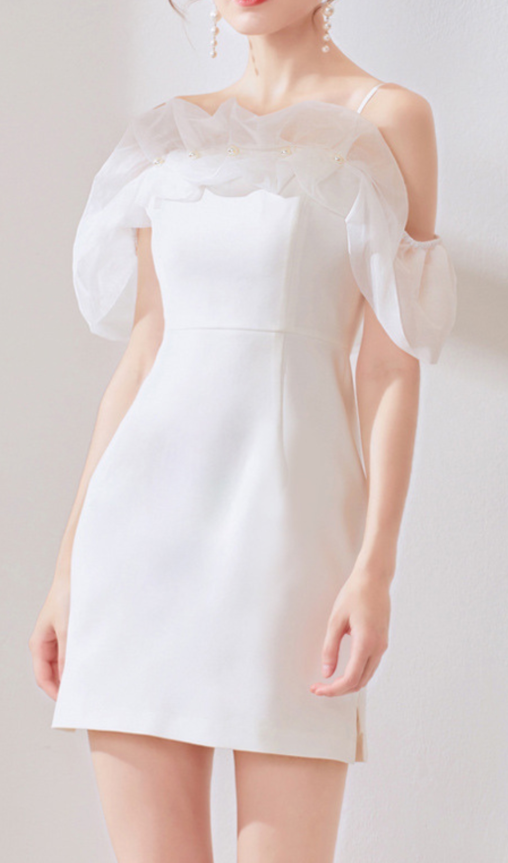 37e802b261607b0a2de4c966976bd9af.jpg Fashionslee Women Domitia White Off-Shoulder Mini Dress