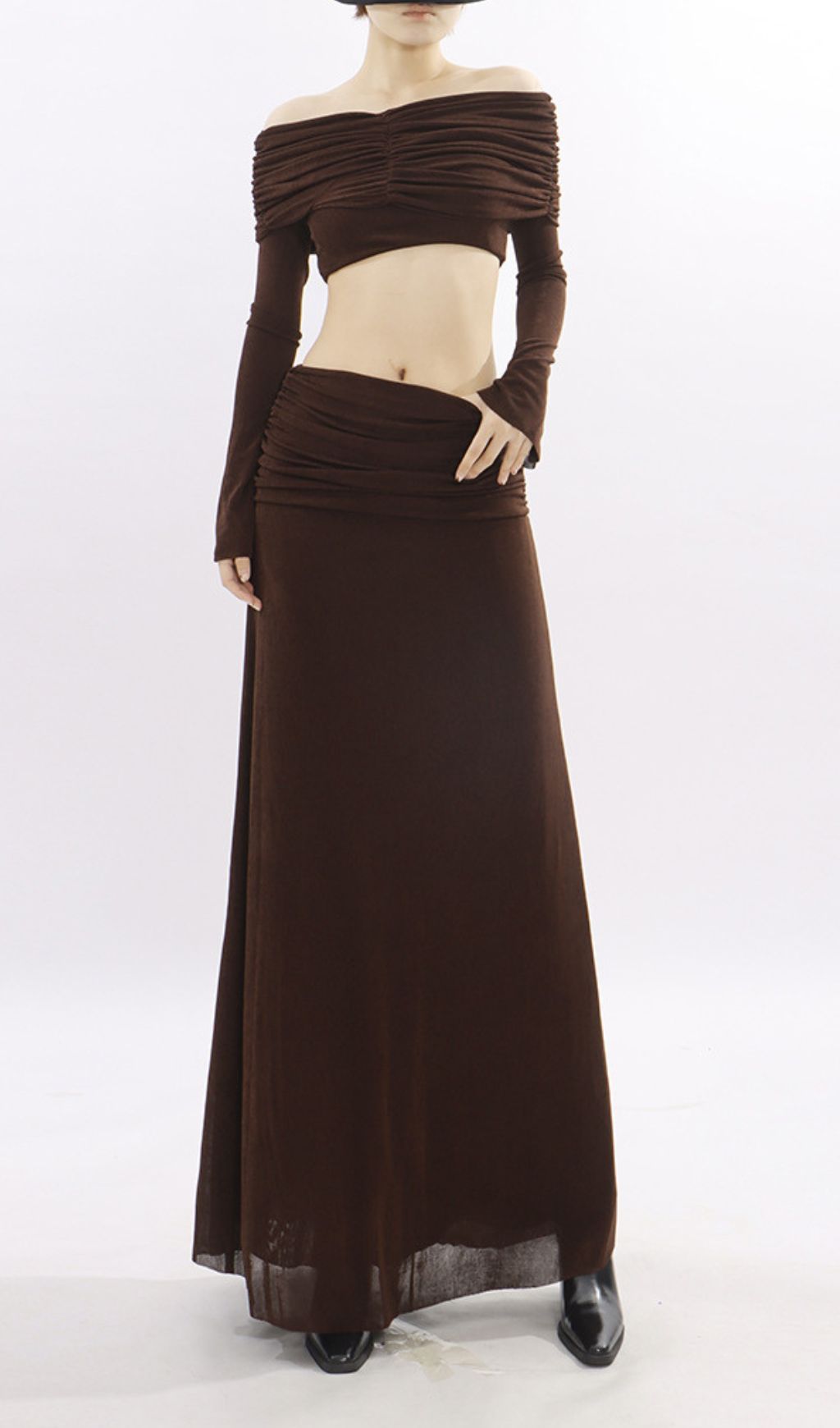 38653c3800eae19fe38e4ee974fcb8cb.jpg Fashionslee Women Källa Coffee Ruched Two-Piece Set