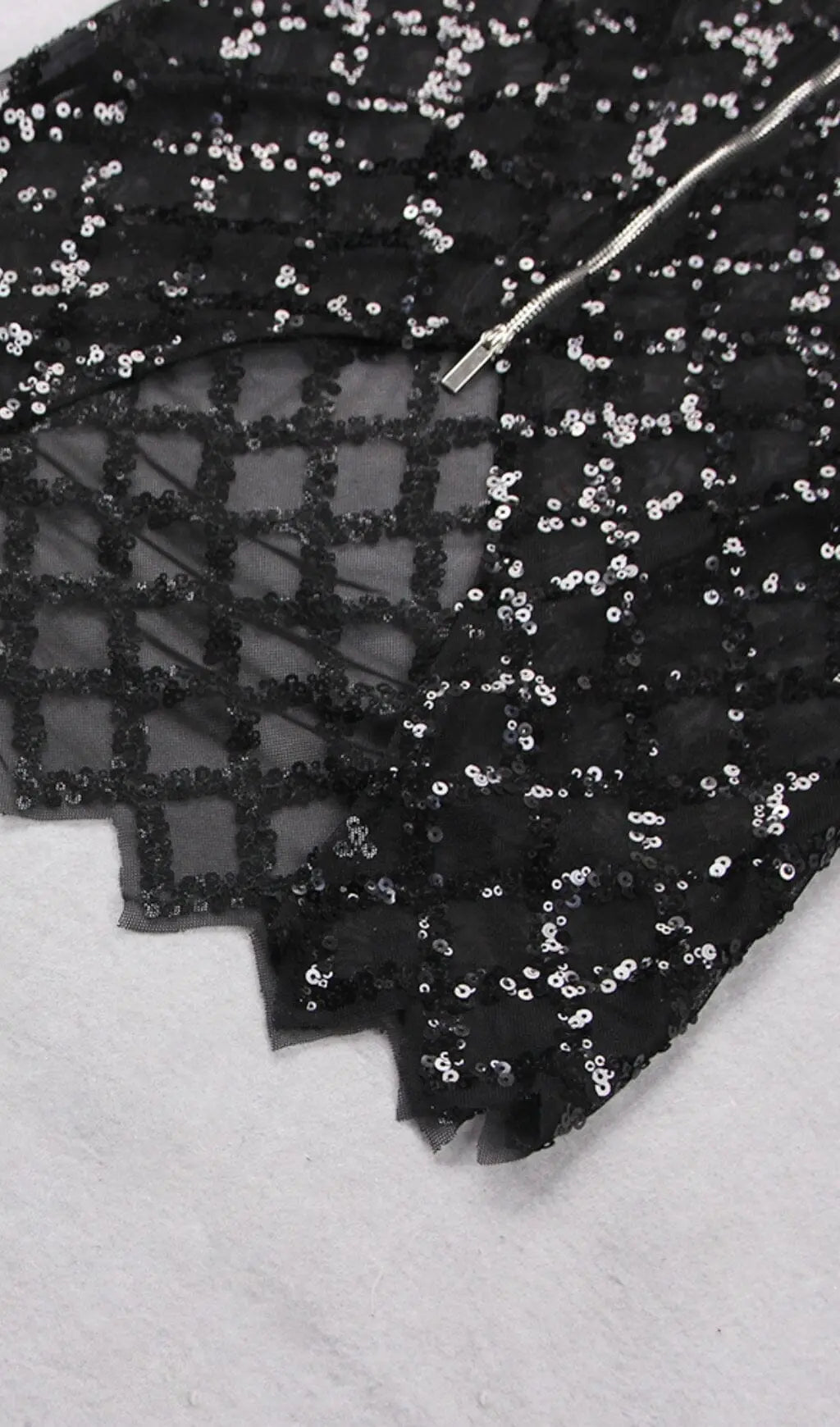 39c21138bb3a1a2ce843294b9d6a85c6.jpeg Fashionslee Women Feather Sequin Two Piece Set In Black
