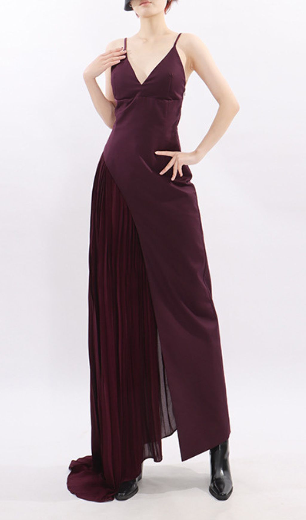 3a94e91726f9f1baa42fc21940af7a5f.jpg Fashionslee Women Jinelle Strappy Pleated Maxi Dress
