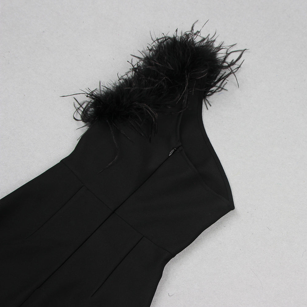 3b45fcd294e5a8cfc2363d68e73f087d.jpeg Fashionslee Women Black One-Shoulder Feather Maxi Dress
