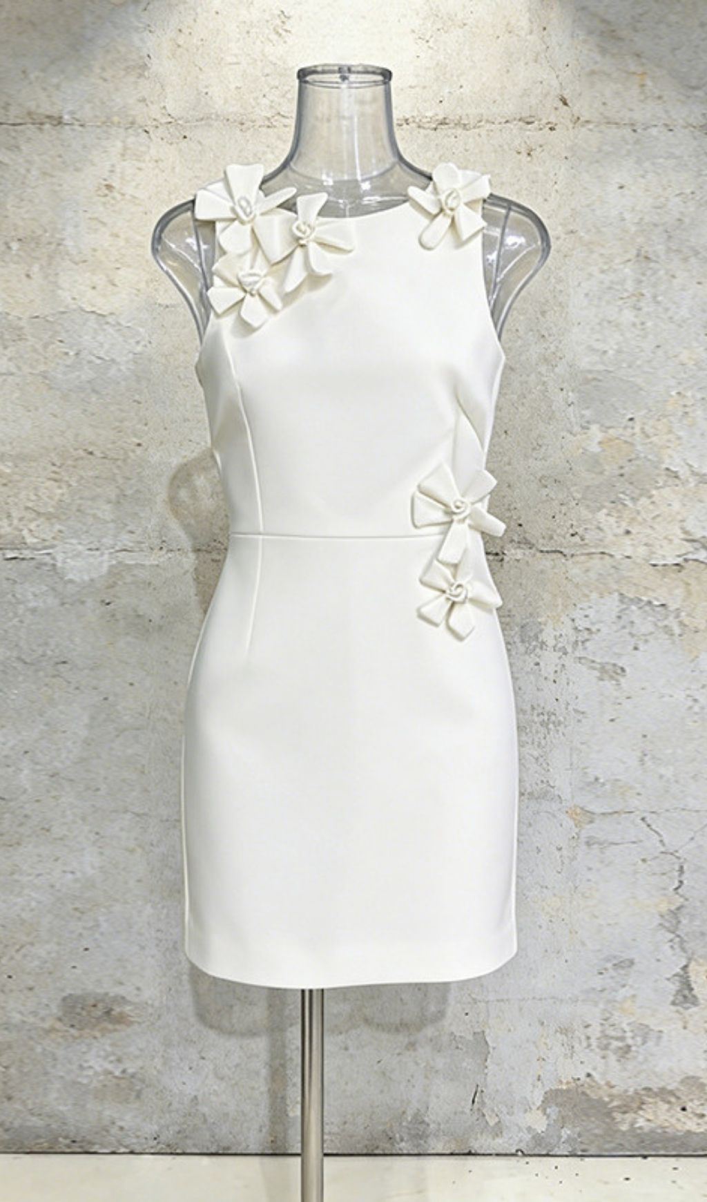 TRENDING SLEEVELESS FLORAL MINI DRESS - OWNCI TRENDING SLEEVELESS FLORAL MINI DRESS - OWNCI