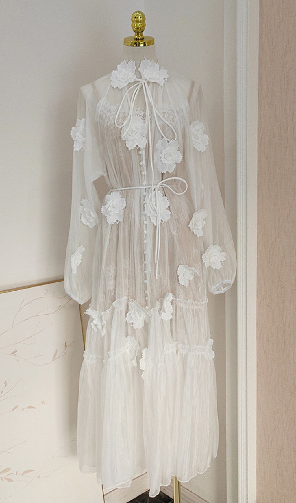 3bfbe5a20d4ae1a05f07a2d9b27517d5.jpg Fashionslee Women Fayre White Flower Embroidery Midi Dress