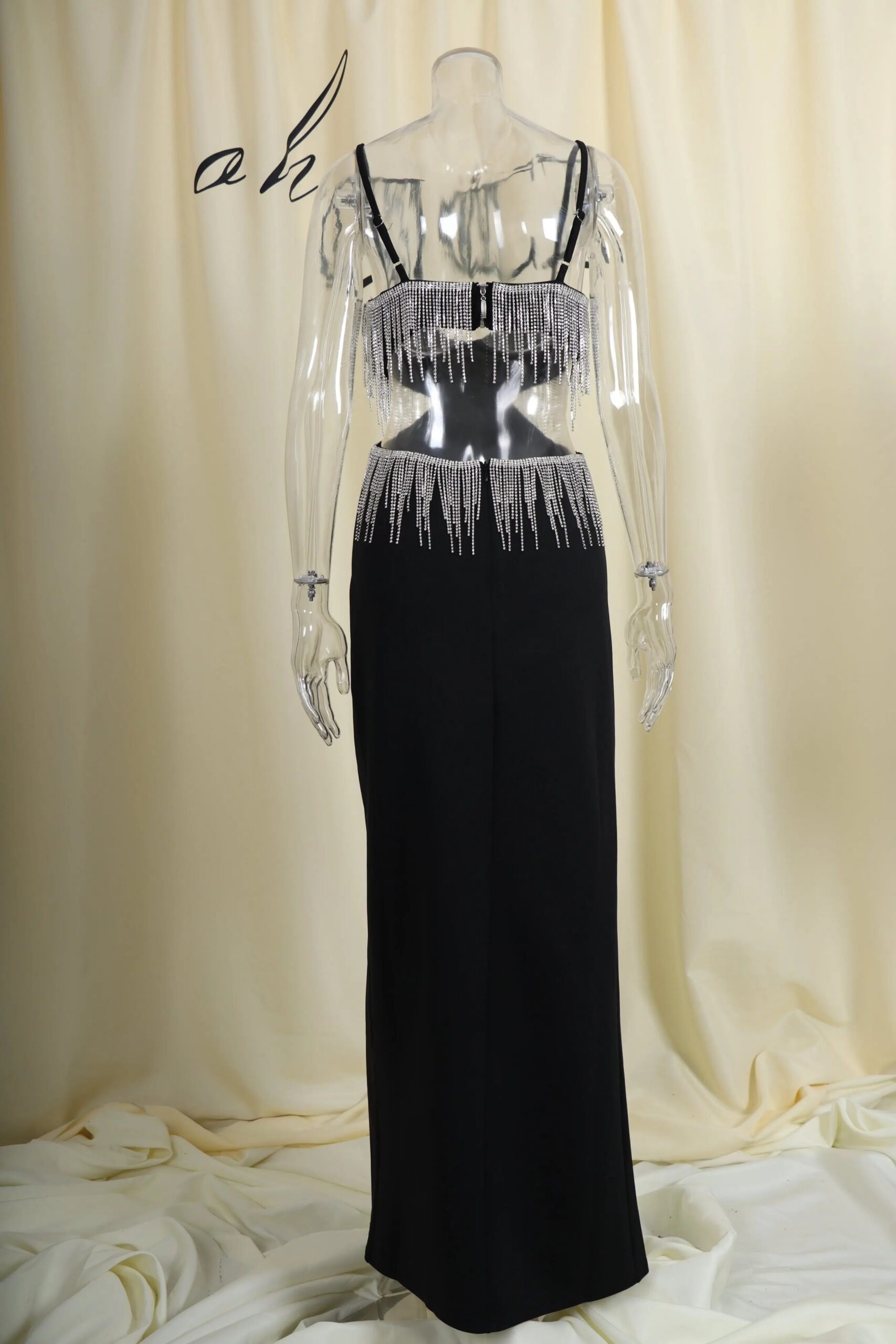 3d3e892fa46e099f179074194de1b247.jpeg Fashionslee Women Black Diamond Tassel Slit Maxi Dress