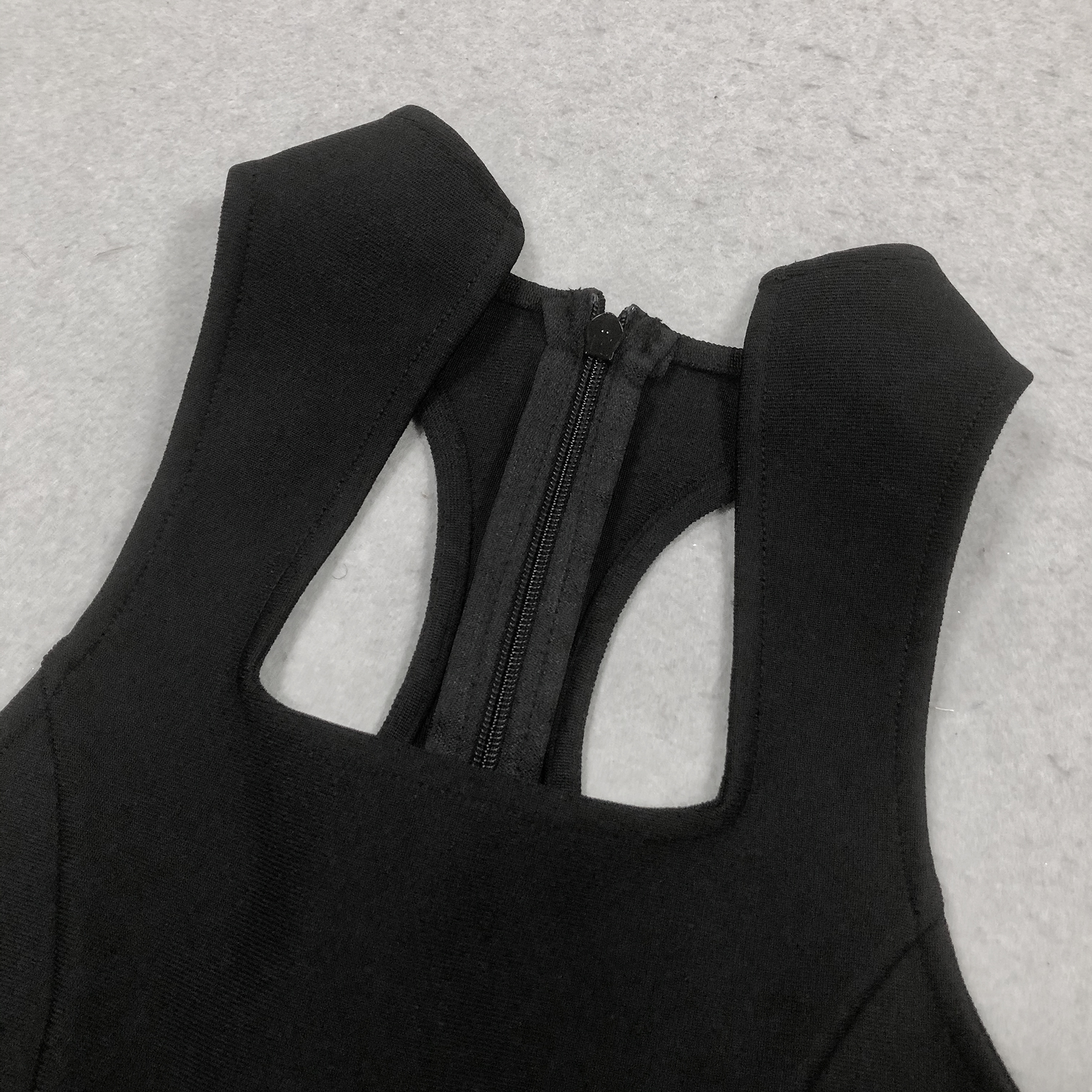 3d6b5c599e377a26a73cda1a5533cde0.jpg Fashionslee Women Ernesto Black Bandage Mini Dress