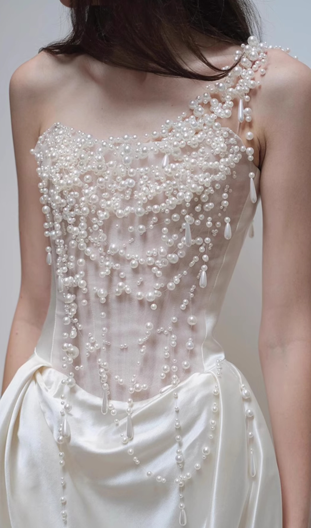 3d943ac602c9bf50a62e7d350222b47c.jpg Fashionslee Women Cali White Pearl One-Shoulder Wedding Dress