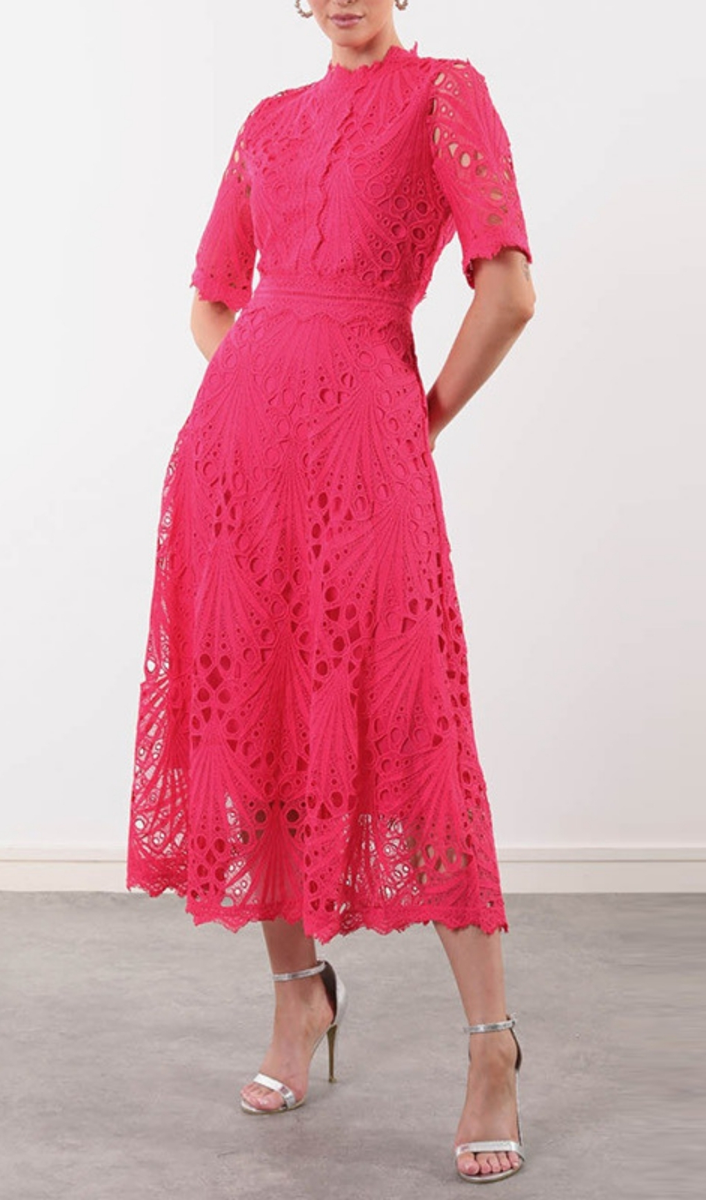Fashionslee Women Emirhan Embroidery Midi Dress