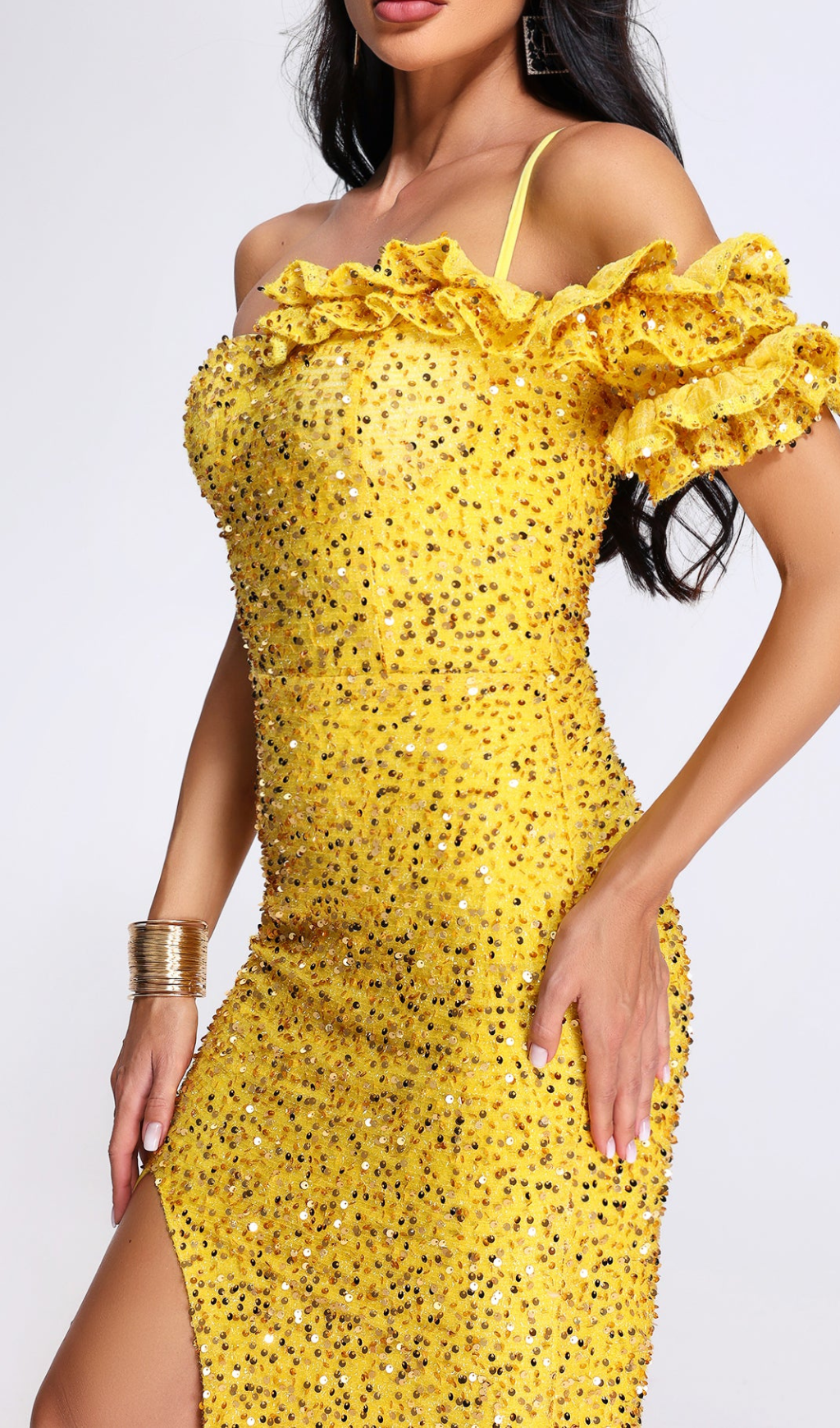 40ec7f1edbf2add5cab1b2bb6dfab5f7.png Fashionslee Women Ayn Yellow Sequined Slit Maxi Dress