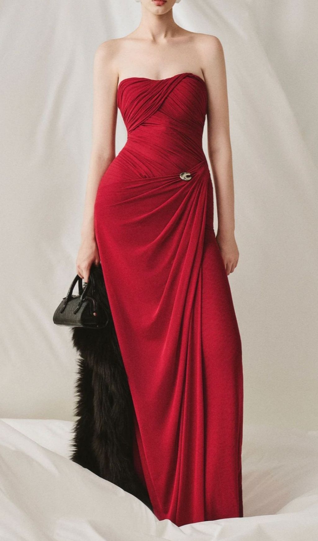 437bcc918bb0c15ae465c46fb0603500.jpg Fashionslee Women Lacey Red Ruched Maxi Dress