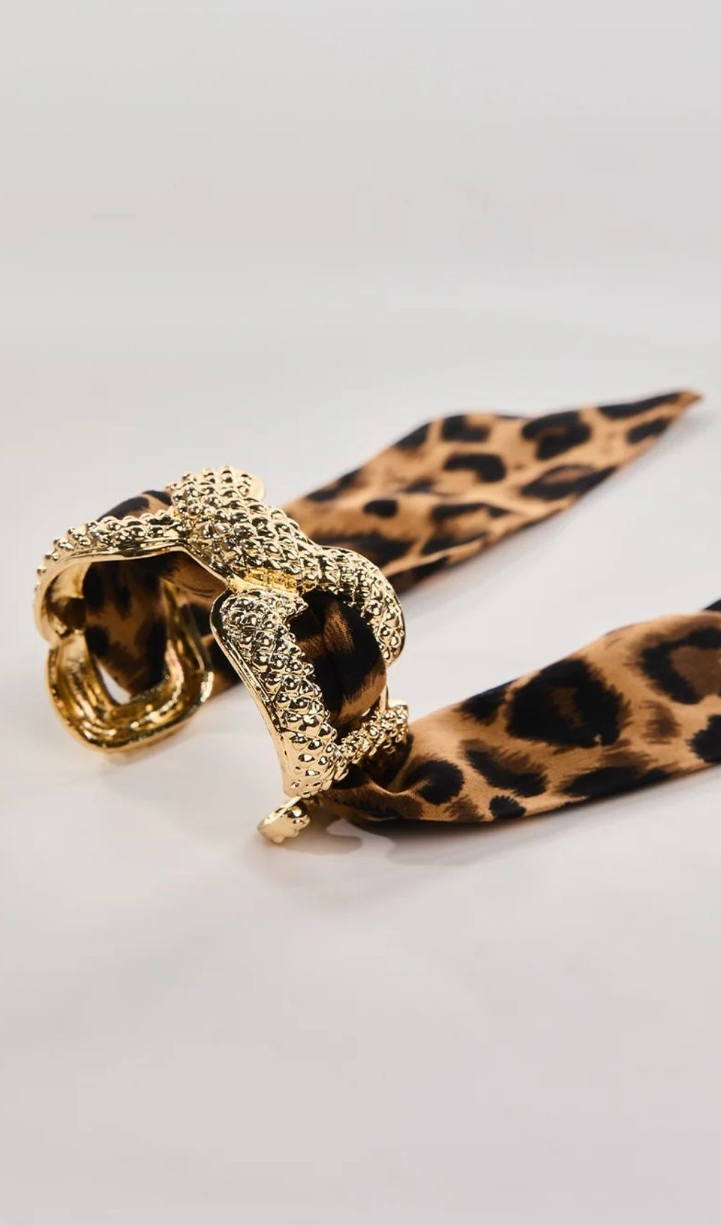 Fashionslee Women Oaelis Leopard Scarves Cuff Bracelet