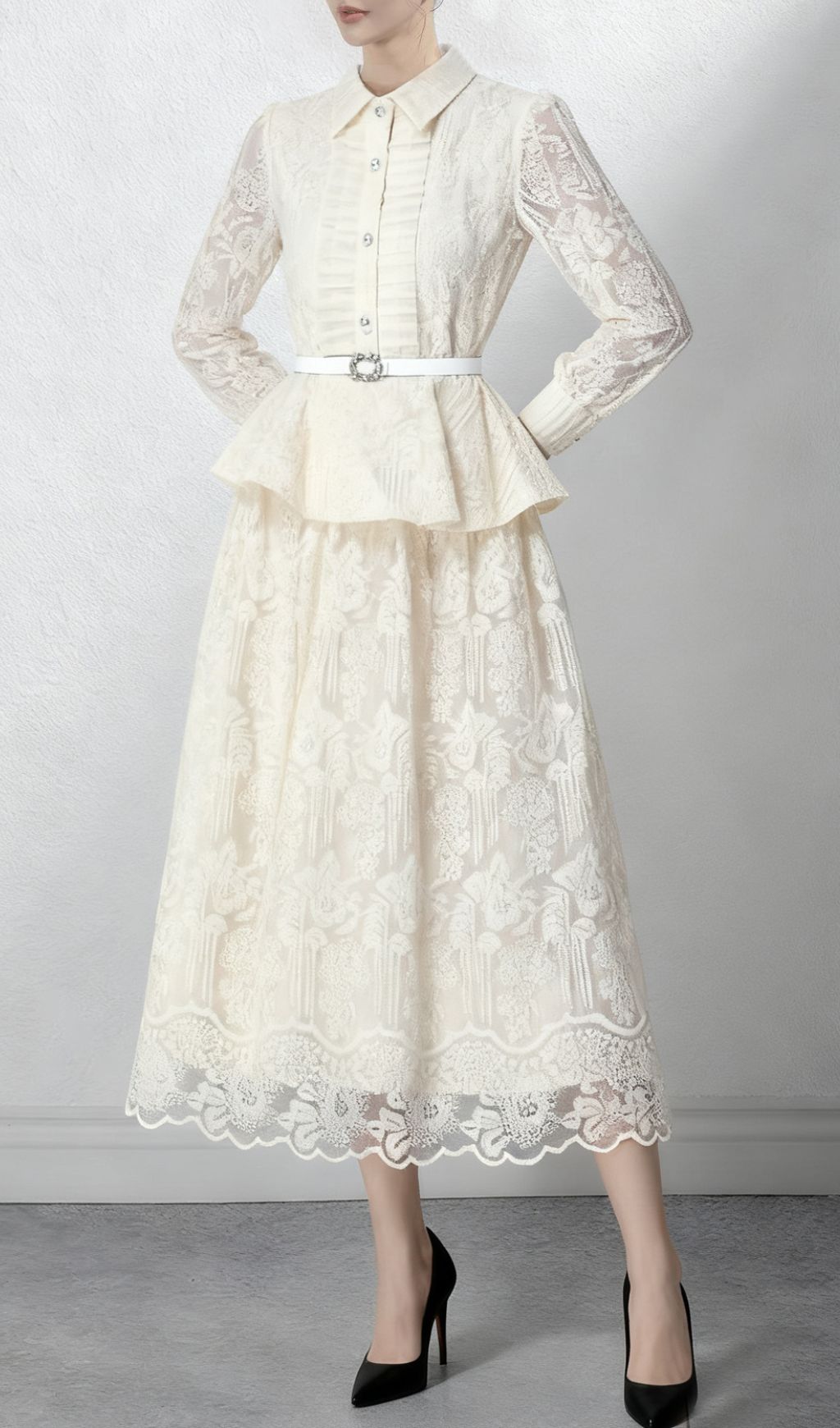 Fashionslee Women Iikka Lace Long Sleeve Midi Dress