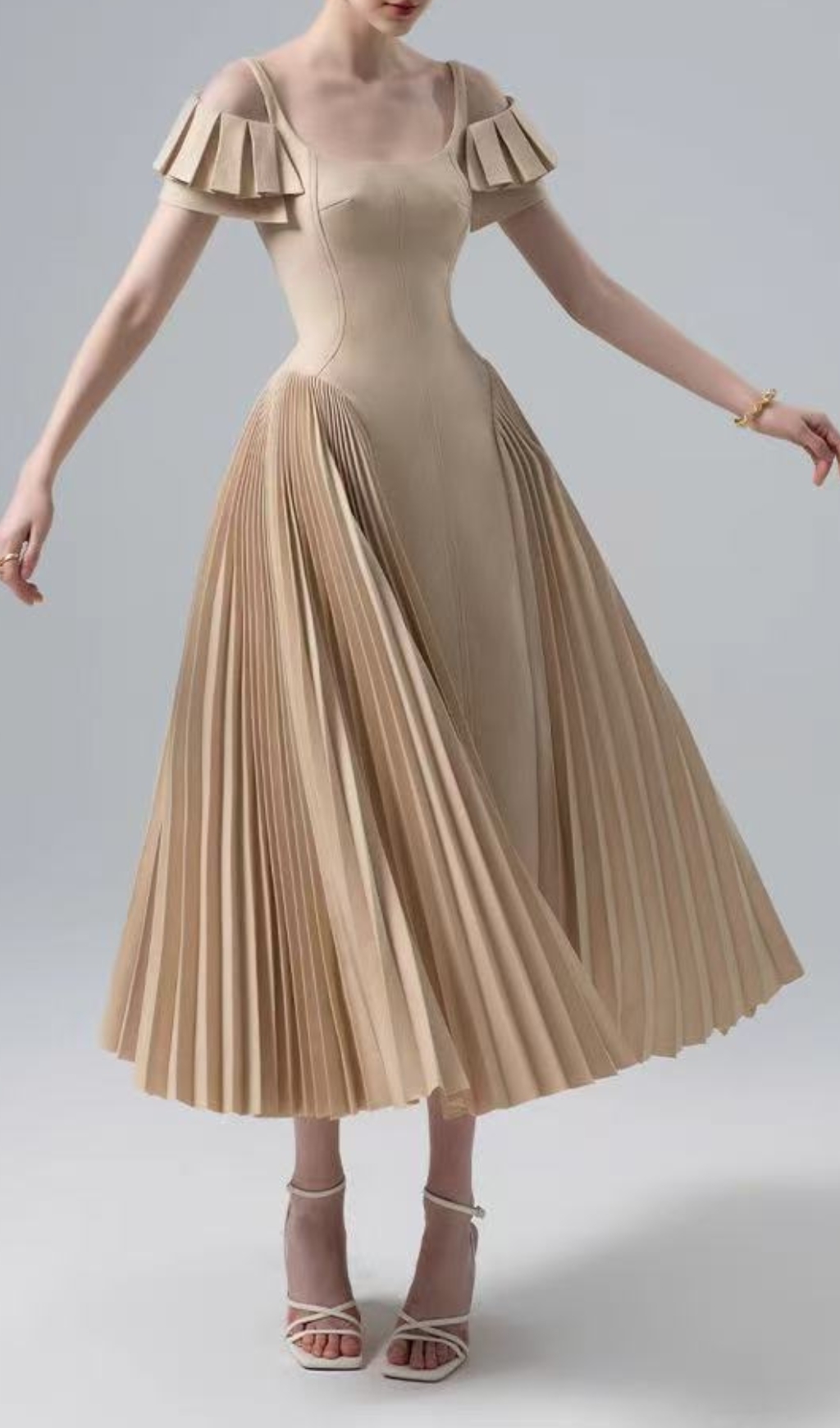 Fashionslee Women Duarte Pleated Midi Dress