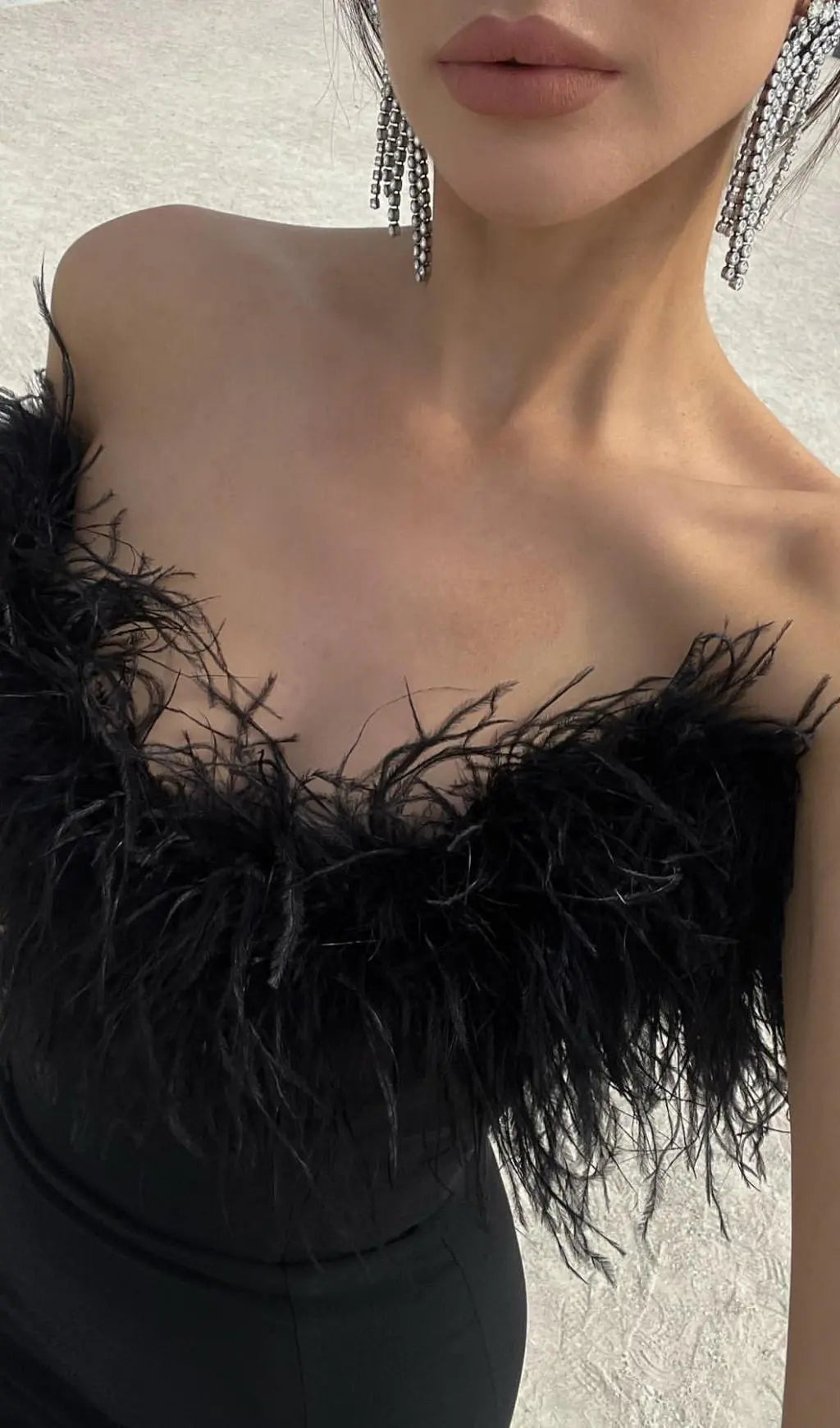 47675a9463990dbd0111d9942f58b54e.jpeg Fashionslee Women Feather Bodycon Maxi Dress In Black