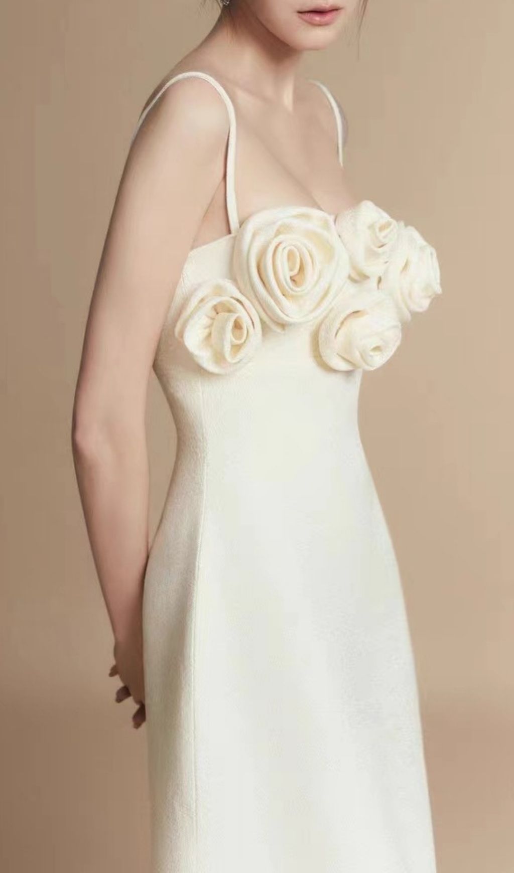 Fashionslee Women Keltie A-line Flower Applique Midi Dress