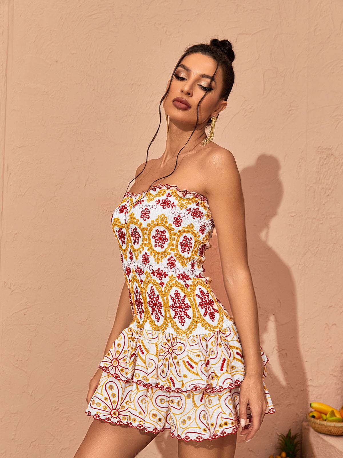 48db2e385f16afe5f79e9c03d5253202.jpeg Fashionslee Women Strapless Ruffle Mini Dress