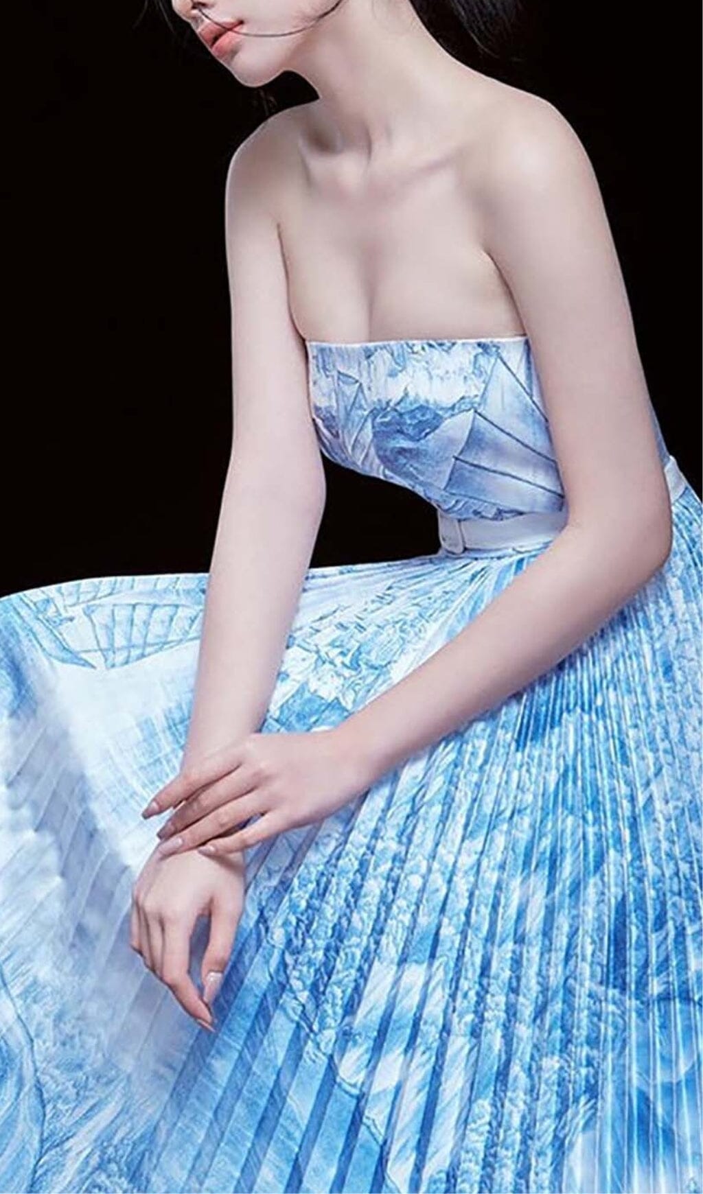 Fashionslee Women Bandeau Pleated Midi Dress In Blue