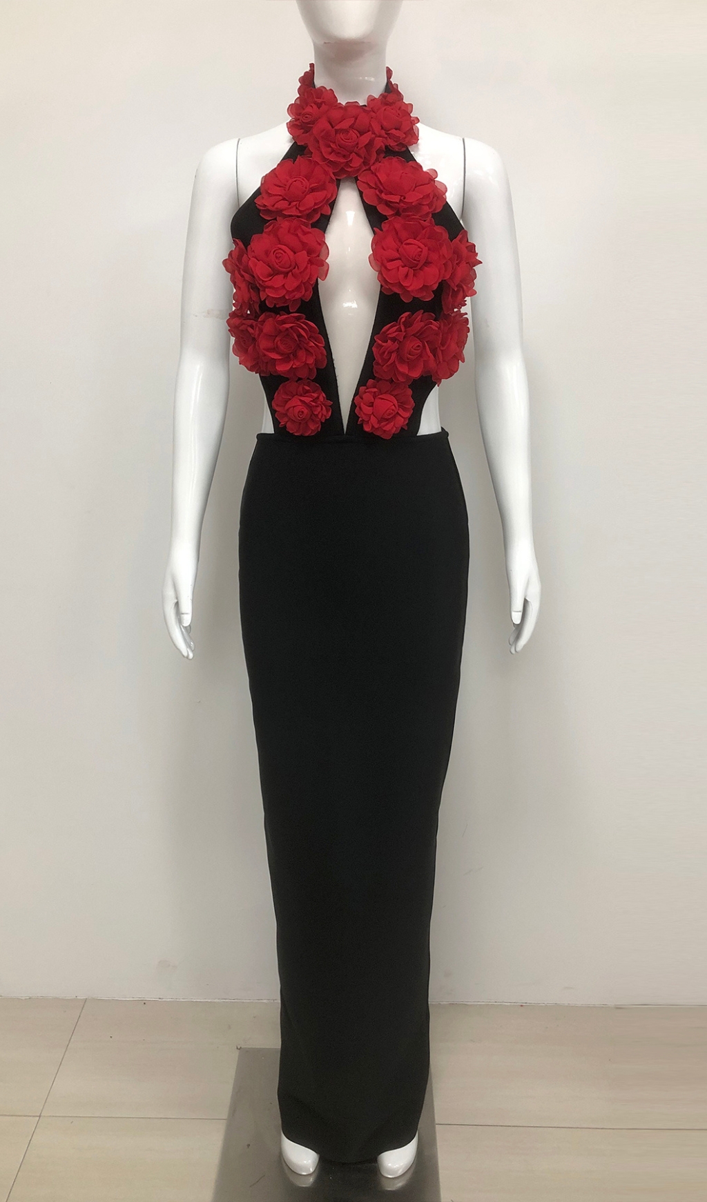 Fashionslee Women Eydie Black Halter Flower Bandage Maxi Dress