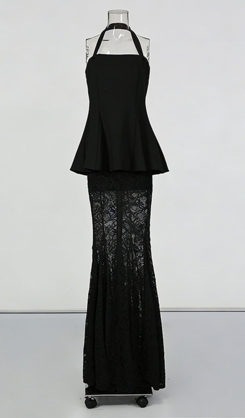 4cc1121cb0e43c65c0a62cc967a229b2.jpg Fashionslee Women Janiah Halter & Lace Maxi Skirt Set