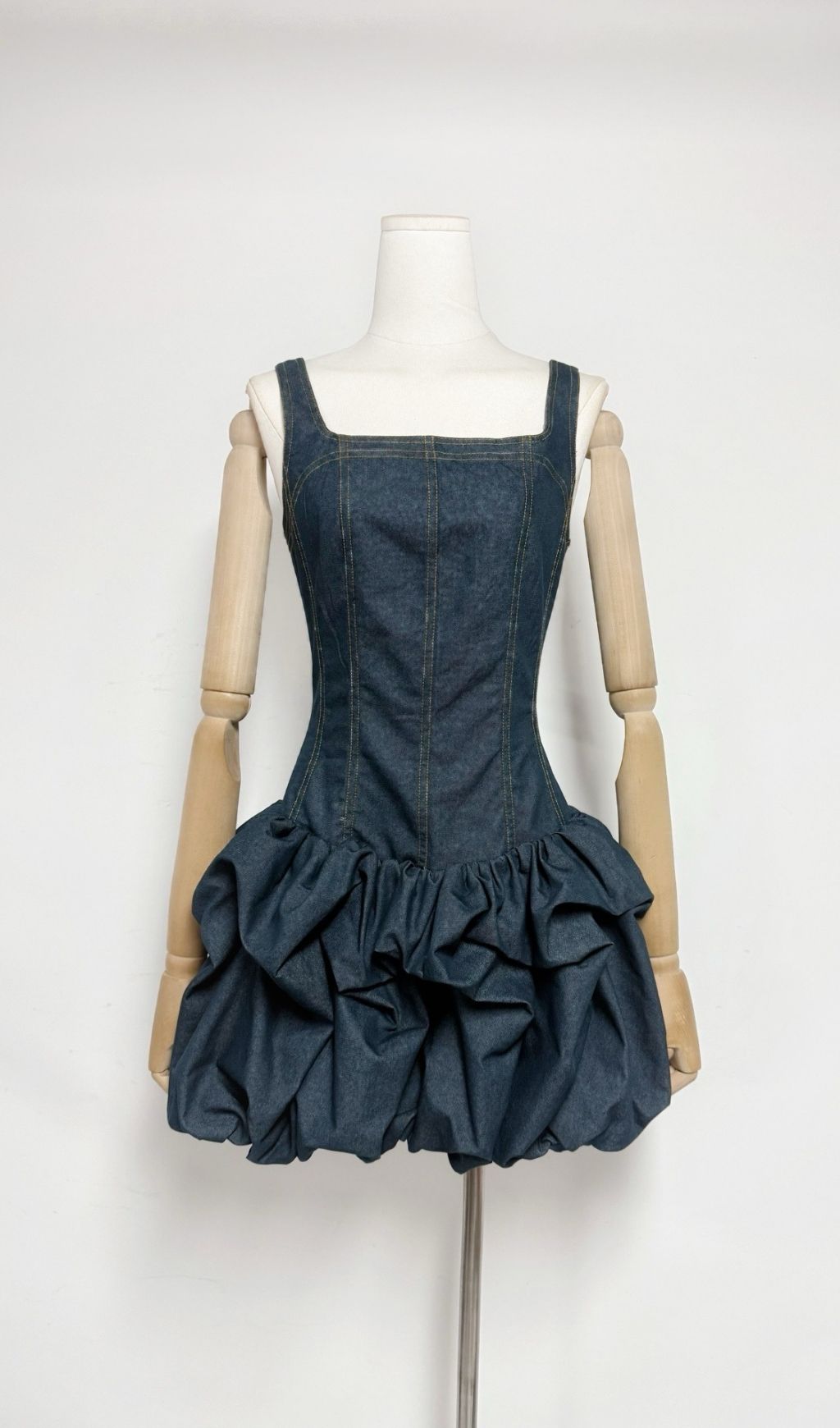 4d4dc850bdbc4b308e4b34ec97e92047.jpg Fashionslee Women Kifle Denim Flared Skirt Hem Mini Dress